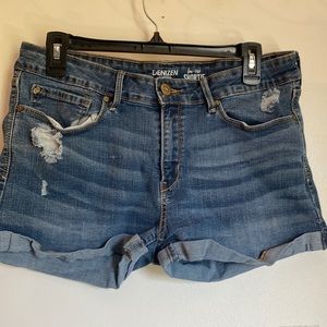 Denizen Levi Jean shorts